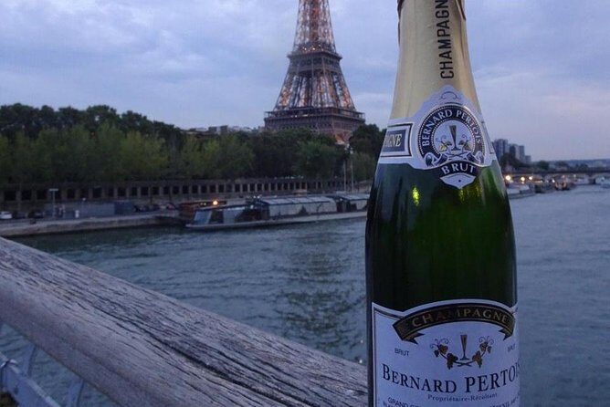 Paris Romantic & Private Tour By Night on a Sidecar Ural - Who Should Consider This Tour?