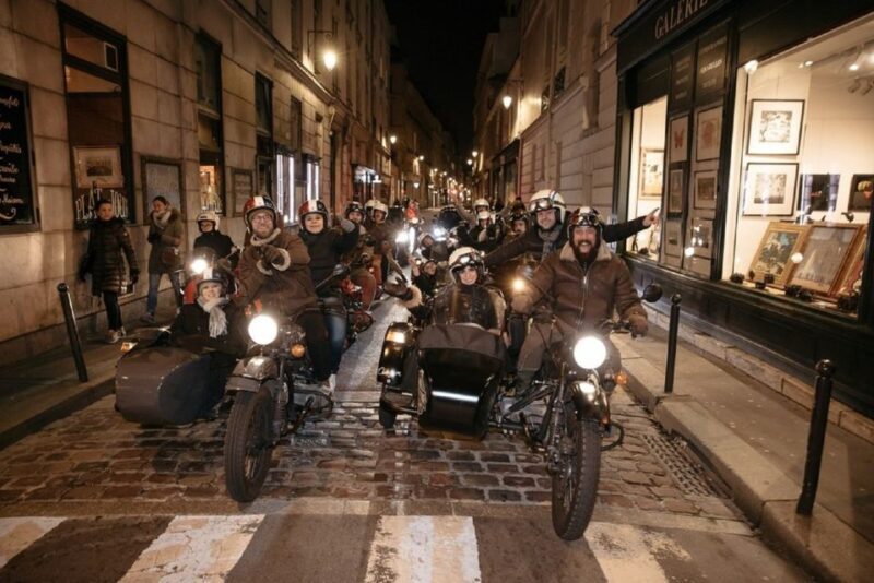 Paris: Romantic Sidecar Tour by Night with Champagne - Key Points