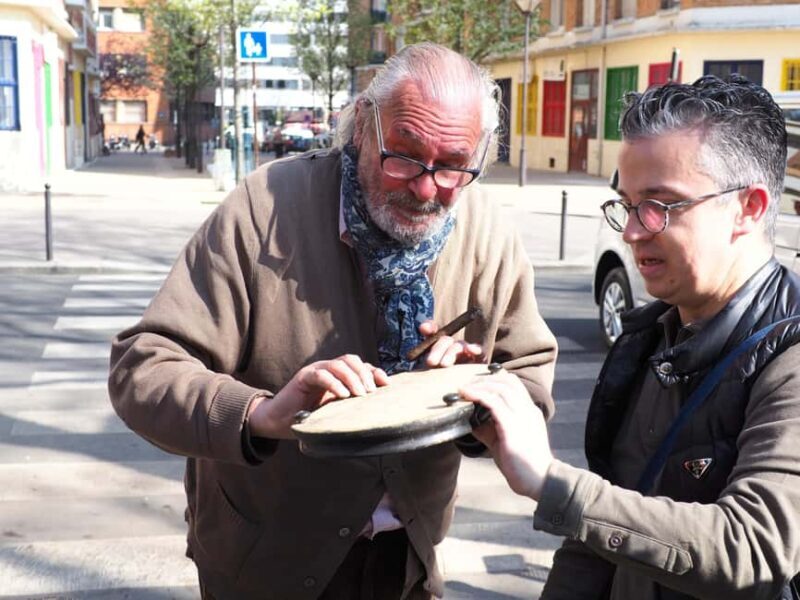 Paris: Saint Ouen Flea Market Guided Tour - Who is This Tour Best For?