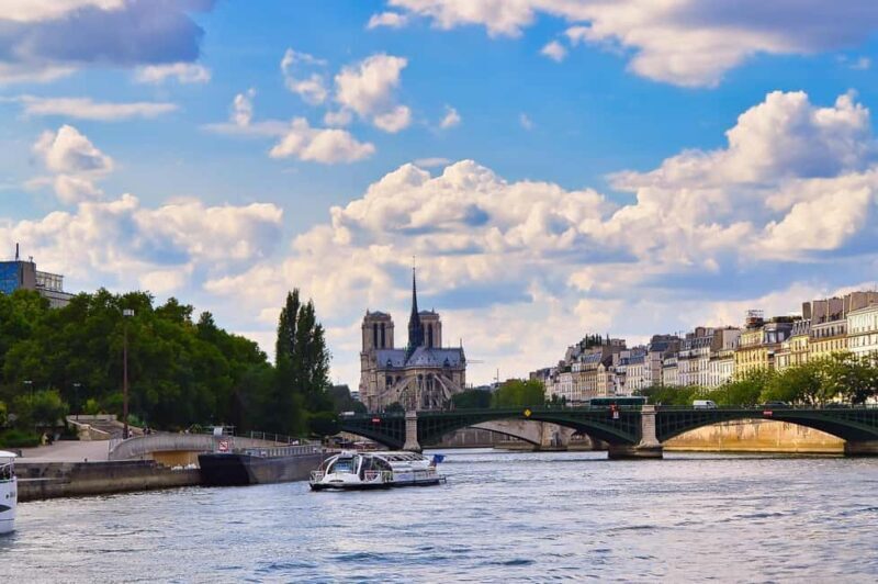 Paris: Seine Cruise & French Breakfast by the Eiffel Tower - Who Is This Tour Best Suited For?