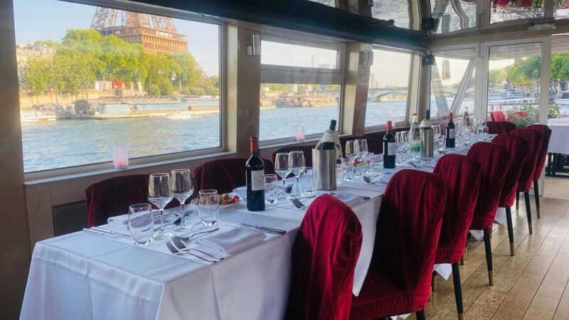 Paris: Seine Dinner Cruise from Eiffel Tower/Liberty Statue - What to Expect on Your Cruise