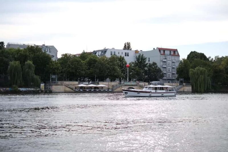 Paris: Seine River Cruise with Aperitif Basket in Boulogne - Final Thoughts