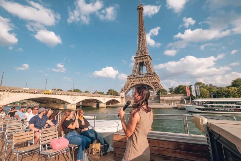 Paris: Seine River Cruise with Champagne from Eiffel Tower - What to Expect From the Seine Cruise Experience