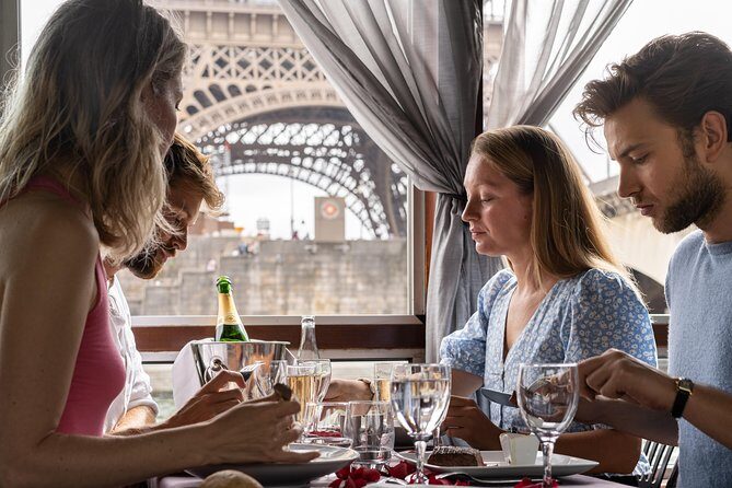 Paris Seine River Gourmet Lunch Cruise with Champagne Option - FAQ