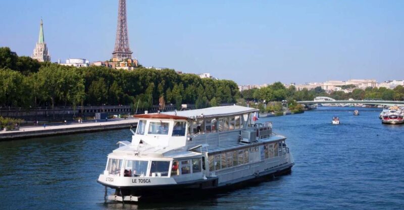 Paris : Seine River Lunch cruise from Eiffel Tower - The Views and Atmosphere