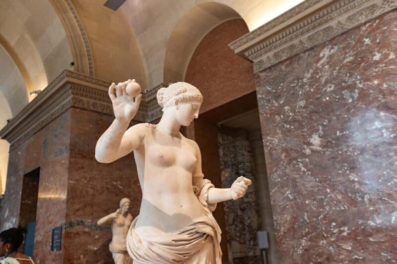 Paris: Senior-Friendly Louvre Museum Highlights Private Tour - A Friendly Take on the Experience