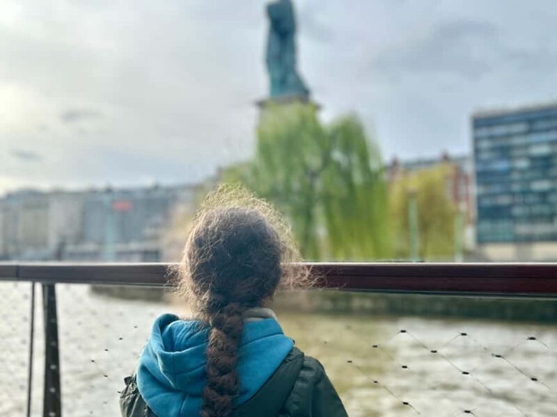 Paris: Sightseeing Cruise with 'Les Incollables' Quiz - An Honest Look at the Seine Cruise Experience