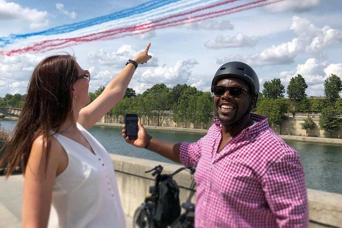Paris Sightseeing Family Friendly Guided Electric Bike Tour - The Details: What to Expect on the Paris E-Bike Tour