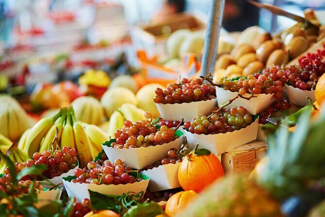 Paris Street Food Crawl (2 Hours Guided Food Tasting Experience) - The Experience: Atmosphere and Guides