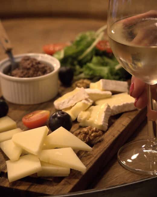 Paris: Tasting French wines - Key Points