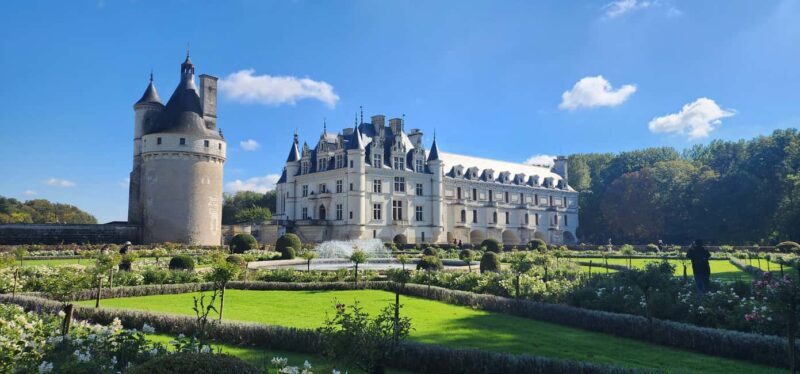 Paris to Loire Valley Castles Chambord & Chenonceau -DayTrip - The Ride from Paris: Comfort and Convenience