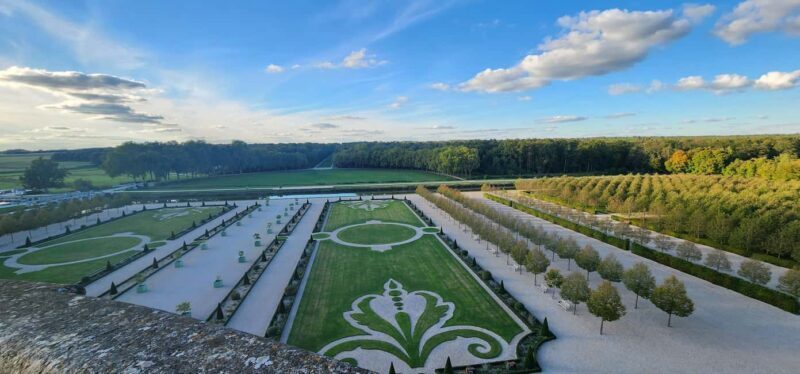 Paris to Loire Valley Castles Chambord & Chenonceau -DayTrip - Is It Worth the Cost? Evaluating the Value