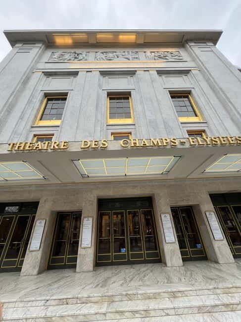 Paris & Versailles Chic City Tour onboard our Range Rover - The Experience in Practice