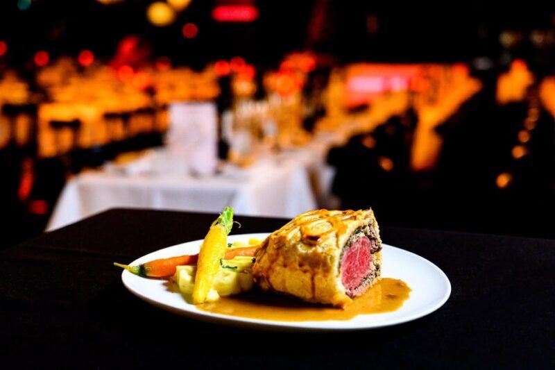 Paris: VIP Dinner and Cabaret Show at Paradis Latin - Practical Details and Tips