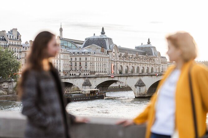 Paris Walking Tour with a Local Guide: Private & 100% Personalized - What Makes This Tour Stand Out