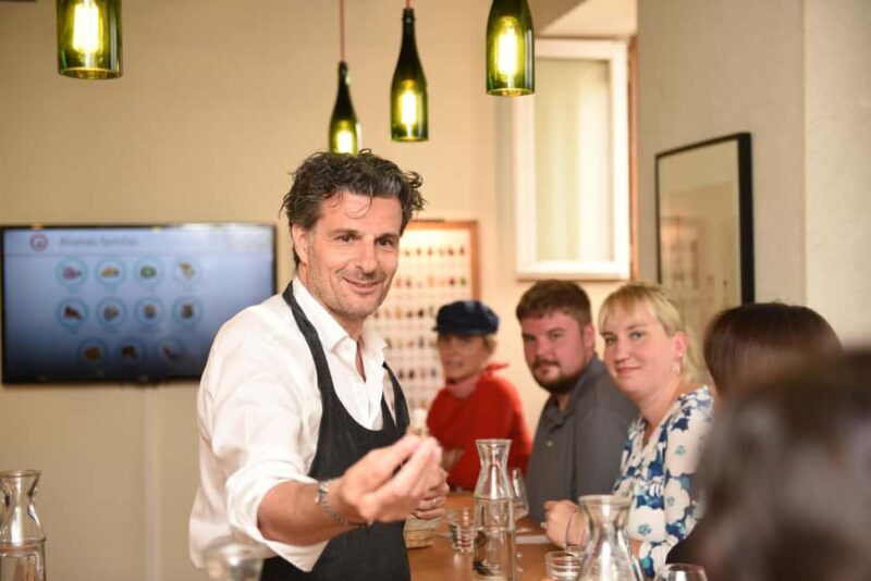 Paris: Wine and Cheese Pairing - What You Can Expect from Your Paris Wine & Cheese Experience