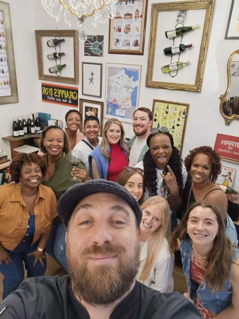 Paris: Wine Tasting Experience with 6 Wines and Cheese Board - Key Points