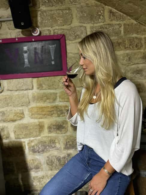 Paris - Wine tasting, foie gras, charcuterie, cheese and final quiz - Key Points