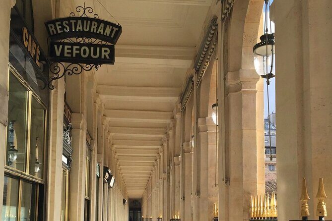 Parisian Love Affair: Elegant Romance Private Tour in Paris - Practical Details & Tips