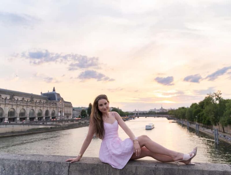 Paris:sunset photoshoot in of Paris- Louvre Orsay Eiffel - The Experience Breakdown: What You Can Expect