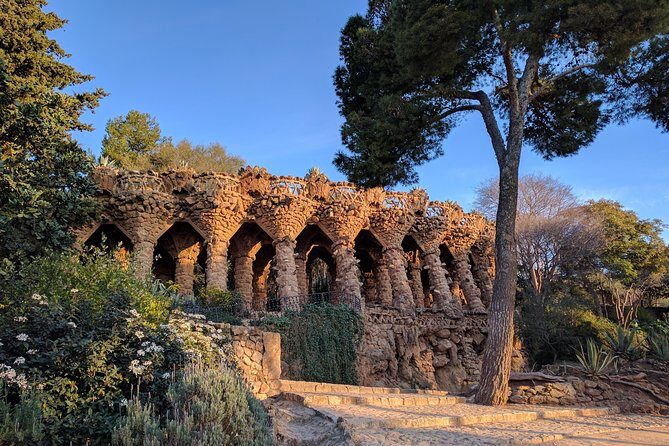 Park Guell and Sagrada Familia, Gaudí's Masterpieces Private Tour - Who Should Consider This Tour?