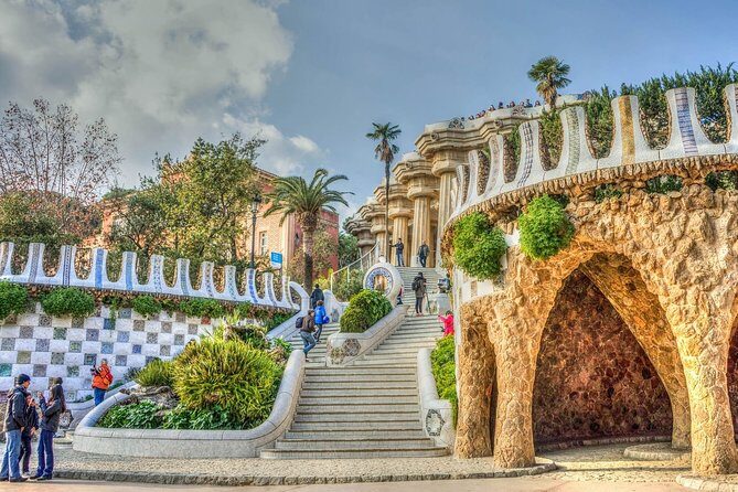 Park Guell and Sagrada Familia Private Tour with Hotel pick-up - The Full Experience: What You Can Expect