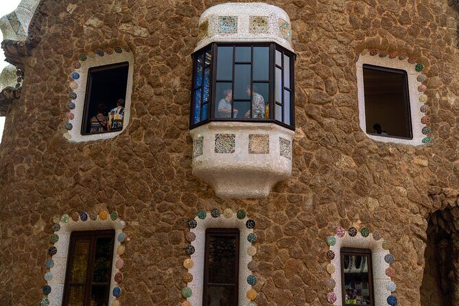 Park Guell Guided Tour with Skip the Line Ticket - Who Should Book This Tour
