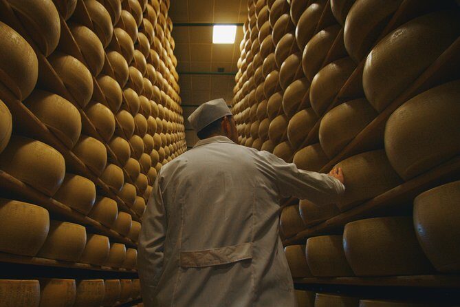 Parmigiano-Reggiano Cheese Factory Small group Tour From Parma - Who Should Consider This Tour?
