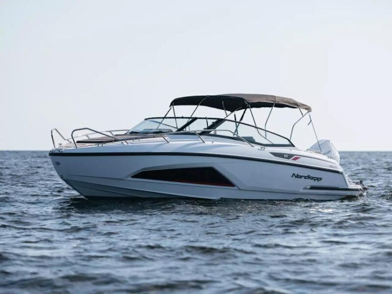 Paros: Antiparos luxury private Boat tour - Who Is This Tour Best For?