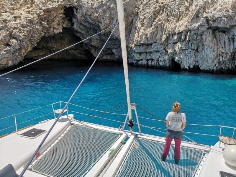 Paros: Catamaran Cruise with Swimming, Meal and Drinks - Who Should Consider This Tour?