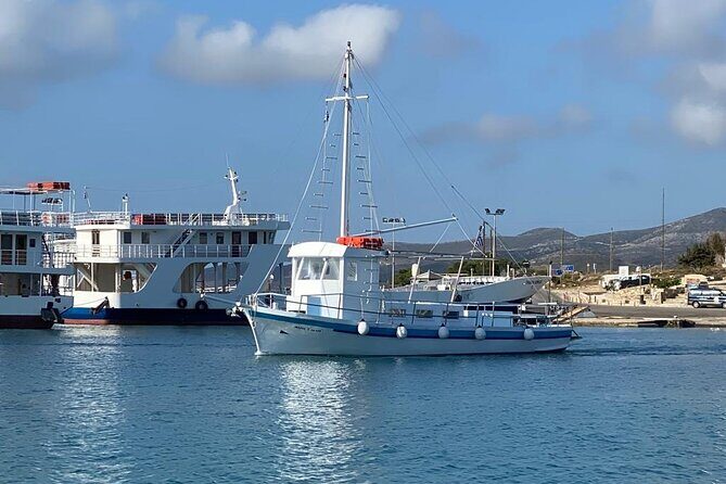 Paros Half Day Wooden Boat Sea Tours in Parikia Bay or Sunset - Key Points