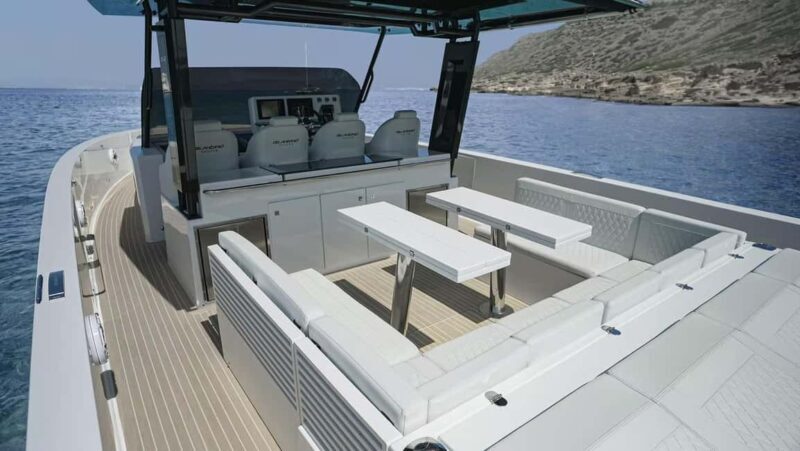 Paros: Private Boat Tour to Antiparos & Blue Lagoon Swimming - Key Points