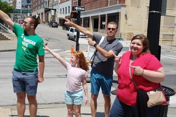 Participate in a Fun Scavenger Hunt in Hartford by 3Quest Challenge - Who Will Love This?