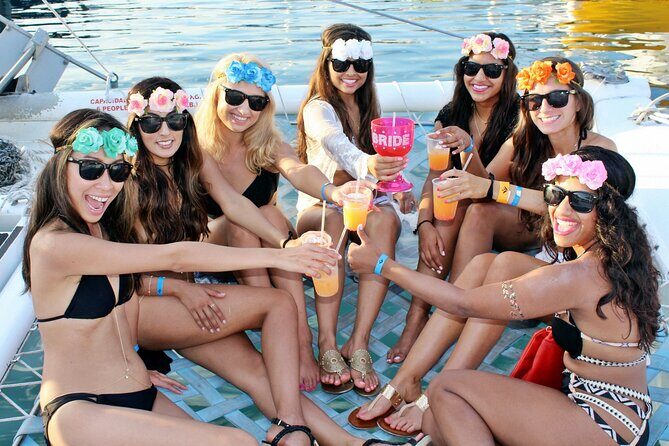 Party and Drinks at the Party Cruise! Round Transportation From Los Cabos - Price Versus Value
