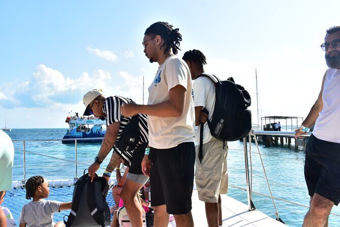 Party at Sea Private Tour with Music and Drinks - FAQs