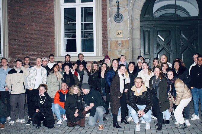 Party Pub Crawl Copenhagen - The Social Scene and Group Experience