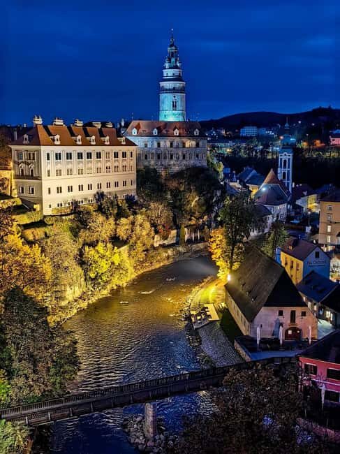 Passau: Cesky Krumlov Private Day Trip with Walking Tour - Free Time for Personal Discoveries