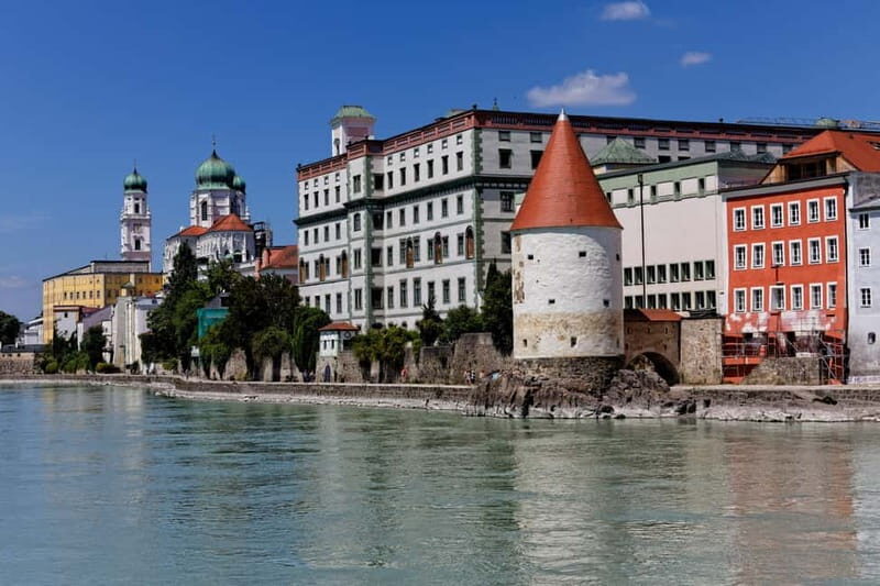 Passau: Express Walk with a Local in 60 minutes - What You Can Expect from This Tour