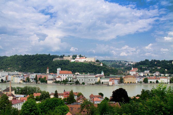 Passau - Inn River Stroll with picturesque city views - Exploring Passau: What to Expect from the Inn River Stroll