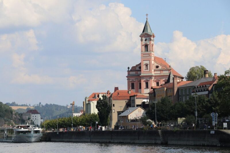 Passau Private Walking Tour with a Professional Guide - The Practical Details