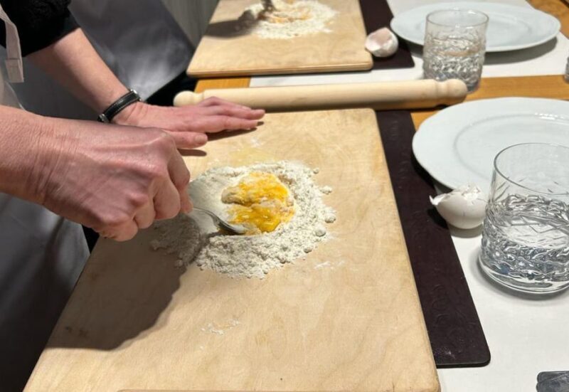 Pasta Carbonara & Tiramisu Class with Wine & Prosecco - Value for Money