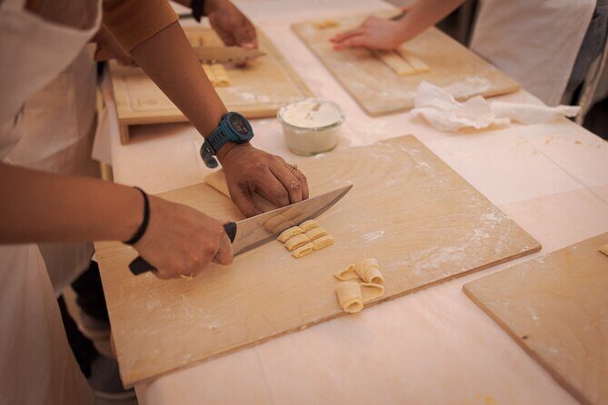 Pasta Cooking Class in Rome - Fettuccine Class in Piazza Navona - In The Sum Up