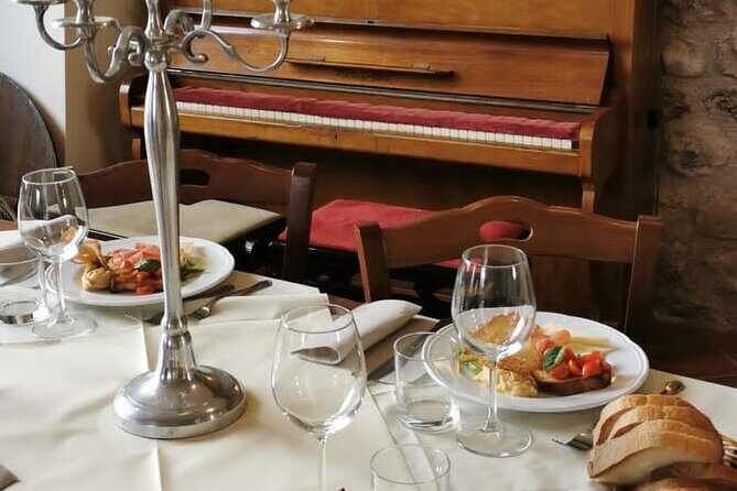 Pasta Masterclass and Wine Tour in the Minardi Vineyard - The Final Touch: Musical Entertainment and Warm Hospitality