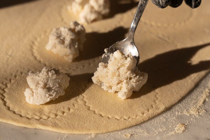 Pasta & Traditional Sorrento Cuisine with Pickup - 100% Hands On - Introduction