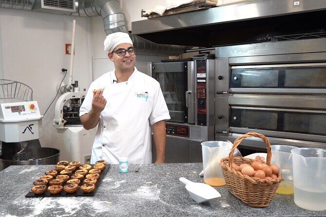 Pastel de Nata Masterclass at a Real Bakery in Lisbon - Location & Logistics
