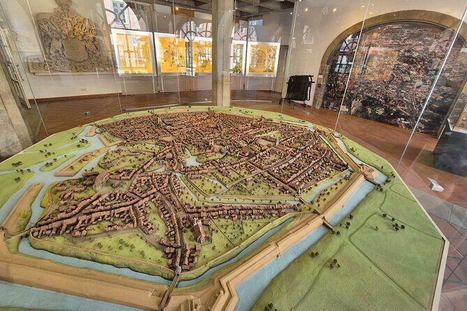 Patrician, executioner and bone carver. Brunswick in the Middle Ages. - Is It Worth the Price?