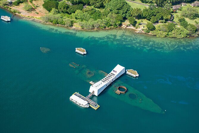 Pearl Harbor USS Arizona and Honolulu City Tour - Key Points