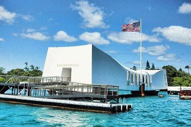 Pearl Harbor USS Arizona Memorial Tour from HNL Airport - Key Points