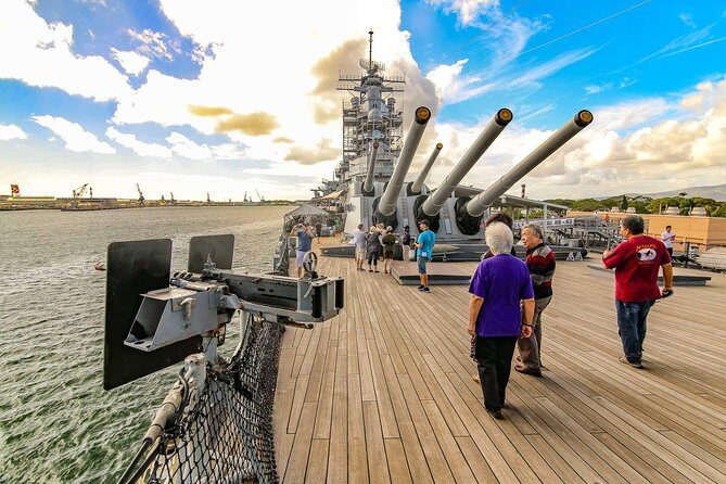 Pearl Harbor: USS Arizona Memorial & USS Missouri Battleship Tour from Waikiki - What the Tour Entails: A Deep Dive into the Itinerary
