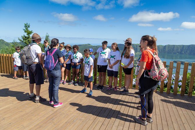Pedestrian Walk Vista do Rei  Sete Cidades(Half day) - In-Depth Look at the Vista do Rei to Sete Cidades Tour